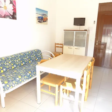 With Terrace In Village With Pools Apartman Bibione